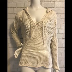 Abercrombie & Fitch cream hoodie sweater